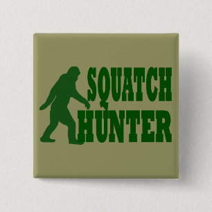 Squatch hunter 15 cm square badge