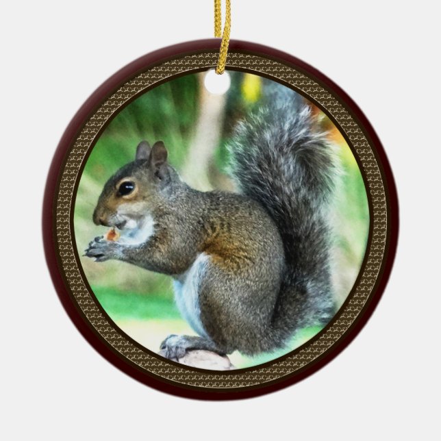 Squirrel Ornaments Encircled by Acorns (Front)