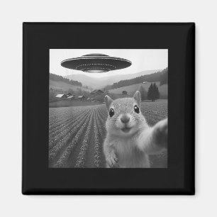 Squirrel Selfie With Alien Ufo Funny Gifts For Men Magnet
