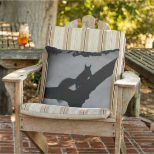 Squirrely cushion