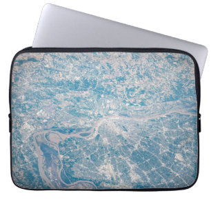 St. Louis, Missouri Along The Mississippi River. Laptop Sleeve