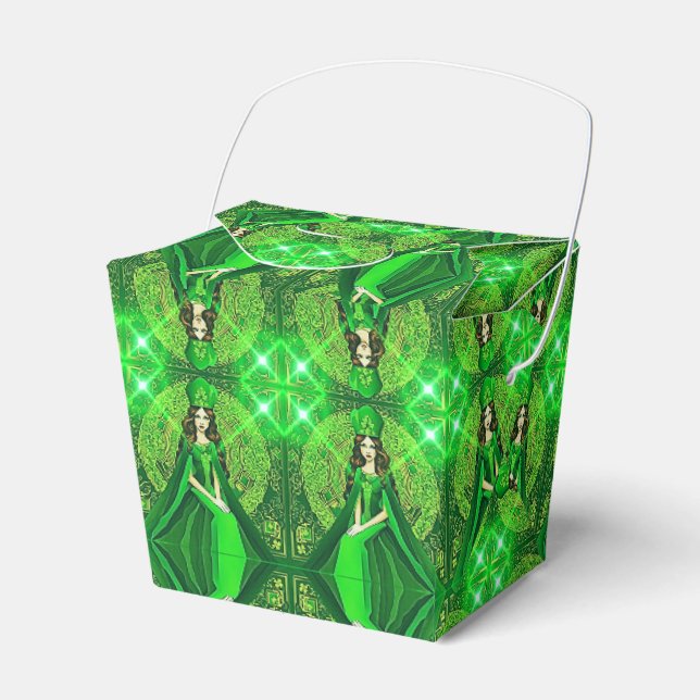 St Paddy's Queen Favour Box (Front Side)