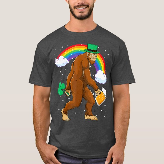 St Patrick Bigfoot  Rainbow Lucky Funny Drinking T-Shirt (Front)