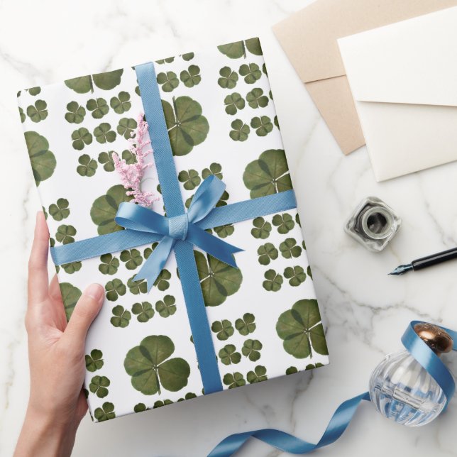 St Patrick Real 4 Leaf Clover Get Lucky Wrapping P Paper (Gifting)
