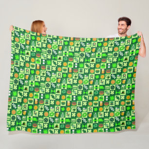 St. Patrick’s Day Icons Seamless Pattern Fleece Blanket