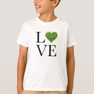 St. Patrick’s day   Love   green glittering heart T-Shirt