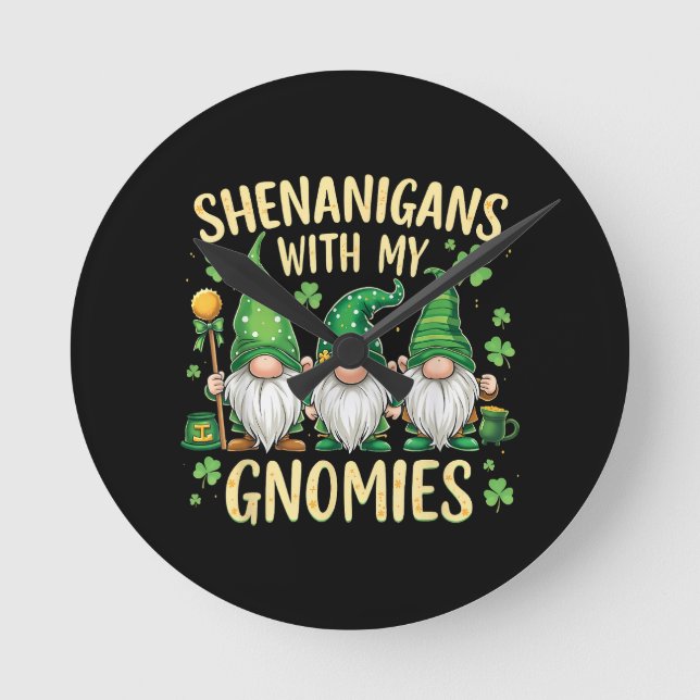 St Patrick’s Day Lucky Shamrock Gnome  Round Clock (Front)
