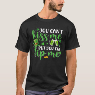 St Patrick s Day Lucky Shamrock Waitress Bartender T-Shirt