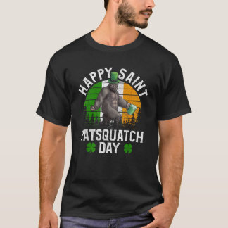 St Patrick s Day Sasquatch Irish Bigfoot Green Bee T-Shirt