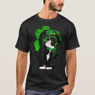 St Patricks Day 2023 Tuxedo Cat Lucky Shamrock T-Shirt