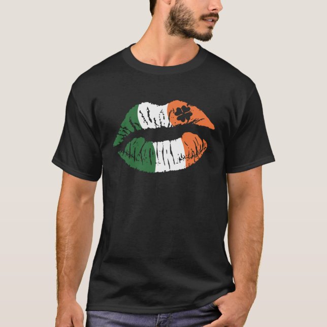 st patricks day c lips mouth irish ireland flag co T-Shirt (Front)