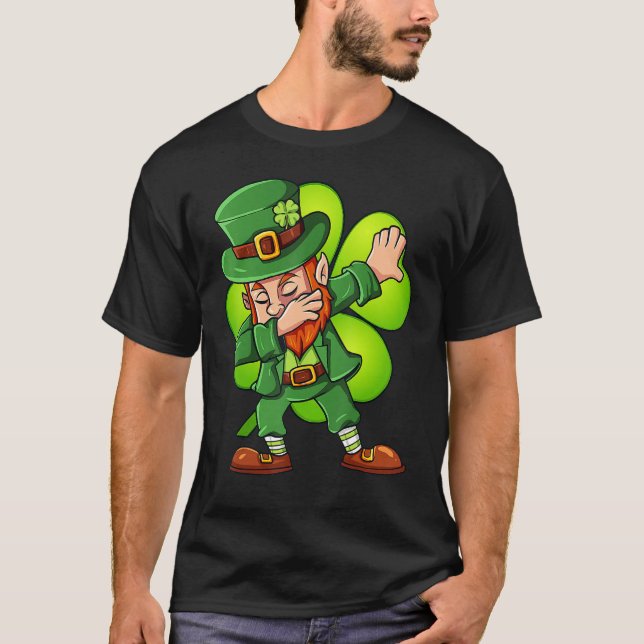 St Patricks Day Dabbing Leprechaun Clover Boys Gir T-Shirt (Front)