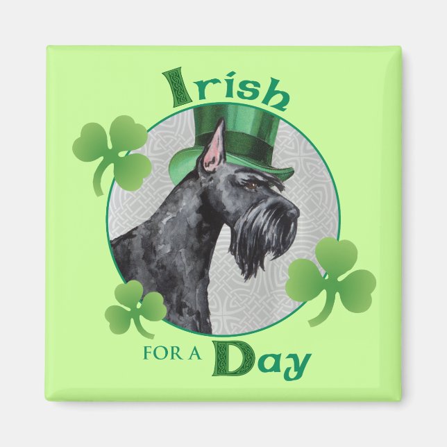St. Patrick's Day Giant Schnauzer Magnet (Front)