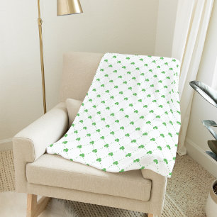 St. Patrick's Day Green Shamrock Pattern Fleece Blanket