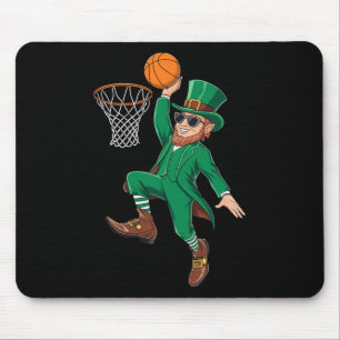 St. Patricks Day Leprechaun Playing Sketll Player Mouse Pad