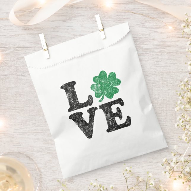 St Patrick's Day LOVE Shamrock Irish Favour Bag (Clipped)