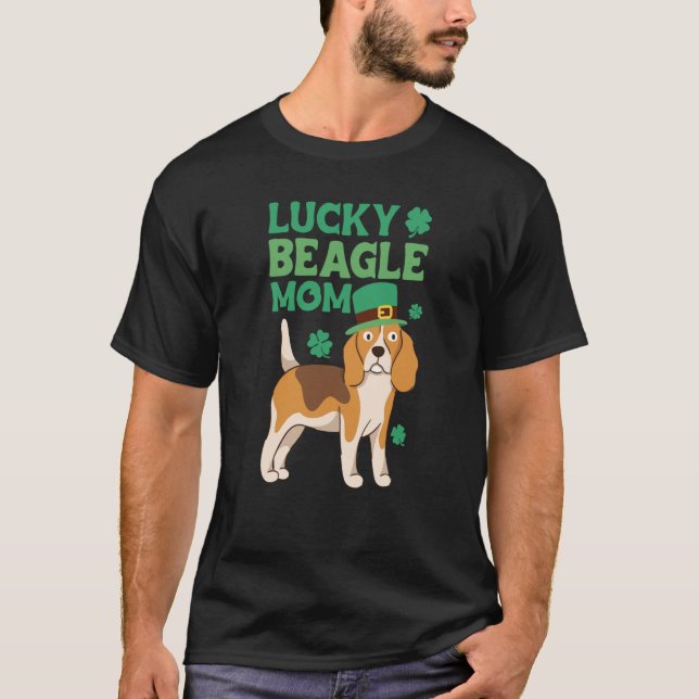 St Patrick's Day Lucky Beagle Mom T-Shirt (Front)