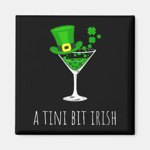 St patricks day lucky leprechaun womens a tiny bit magnet