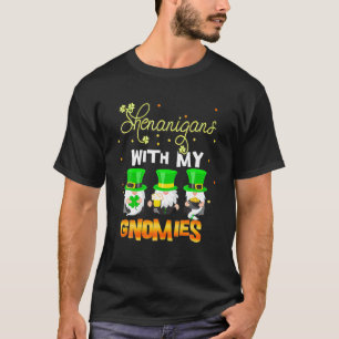 St Patrick's Day Rainbow Gnome Family Group Party T-Shirt