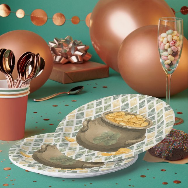  St Patrick's Day Rustic Pot of Gold Paper Plate (Multi)