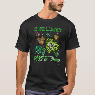 St Patricks One Lucky Picu Nurse Buffalo Leopard H T-Shirt