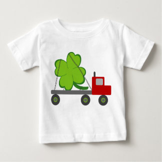 st pattys day delivery baby T-Shirt