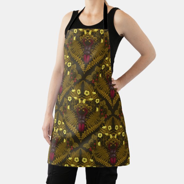 Stag beetle and ferns apron (Insitu)