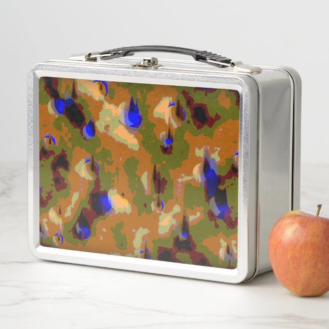 Stand-out Camouflage Metal Lunch Box (In Situ)