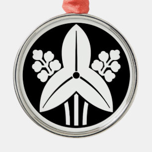 Standing arrowhead in rice cake metal tree decoration