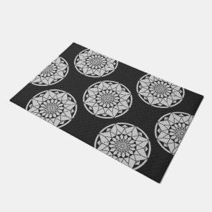 Star Mandala knitting black & white Doormat