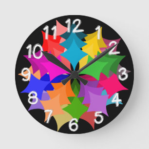 Star Wreath Round Clock