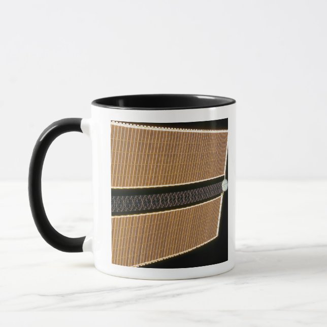 Starboard solar array wing panel mug (Left)