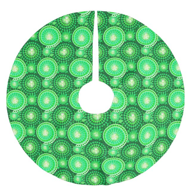 Starbursts and pinwheels, dark pine green brushed polyester tree skirt (Front)