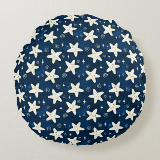 Stars on blue sky round cushion