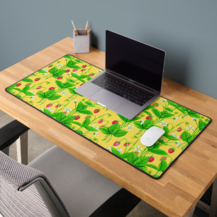 Starwberry garden on yellow desk mat