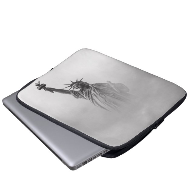 Statue of Liberty America Black and White Laptop Sleeve (Front Bottom)