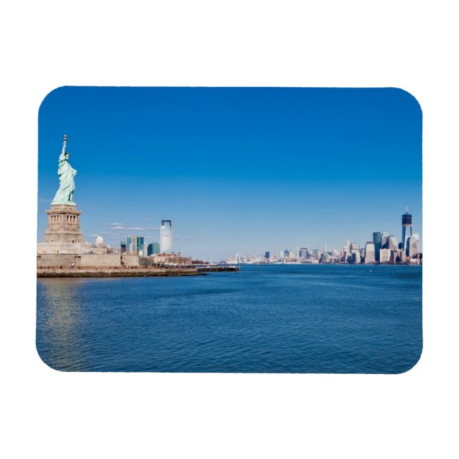 Statue of Liberty, Hudson River and Manhattan Magnet (Horizontal)