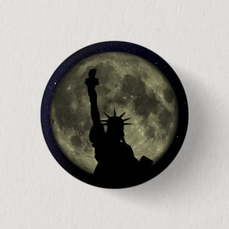Statue of liberty - moon 3 cm round badge
