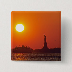 Statue of Liberty, New York Harbour, NY, USA, 15 Cm Square Badge