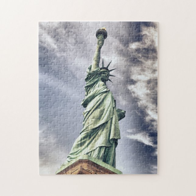 Statue of Liberty puzzle (Vertical)