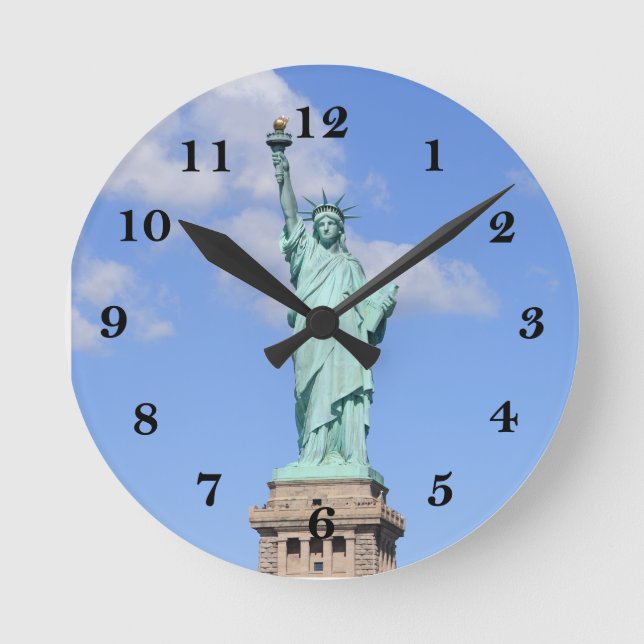 Statue of Liberty Round Clock (Front)