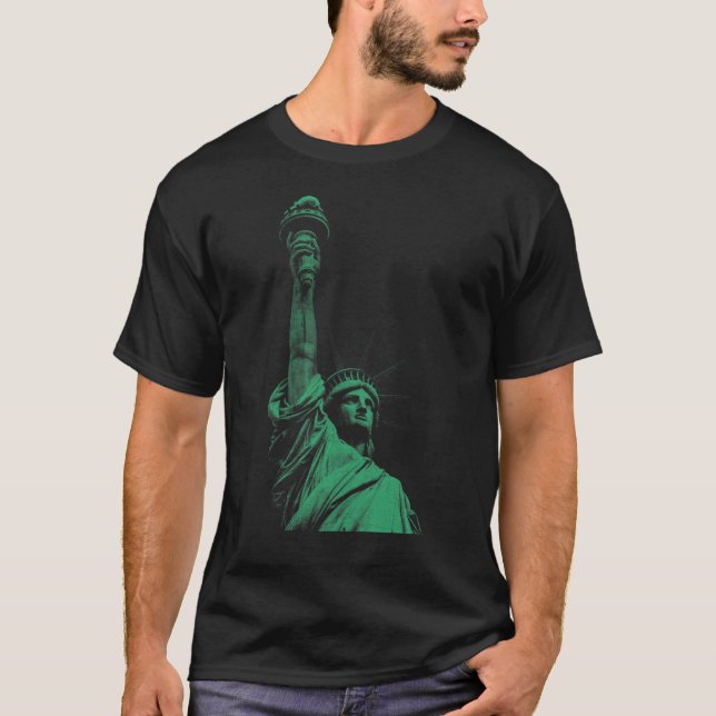 statue of liberty T-Shirt (Front)