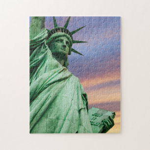 statue of liberty under colourful sky jigsaw puzzle