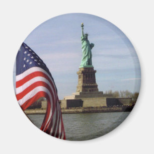 Statue of Liberty with American Flag Magnet