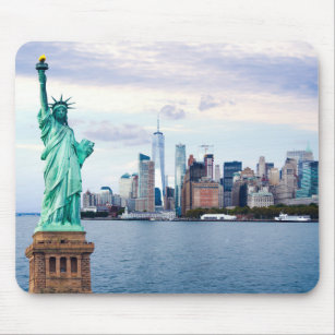 Statue of Liberty with World Trade Center Mouse Pad