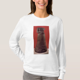Statue of Napirasu, wife of Elamite King T-Shirt