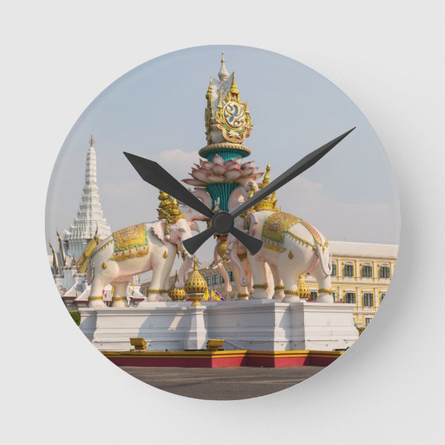 Statue of pink elephants Bangkok Thailand Round Clock (Front)