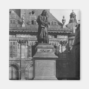 Statue of Voltaire Magnet