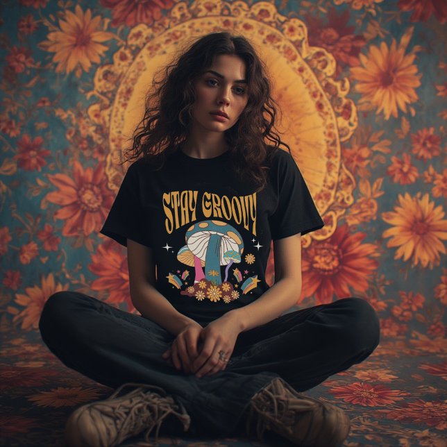 Stay Groovy Retro Mushroom Aesthetic | 70s retro T-Shirt (Creator Uploaded)