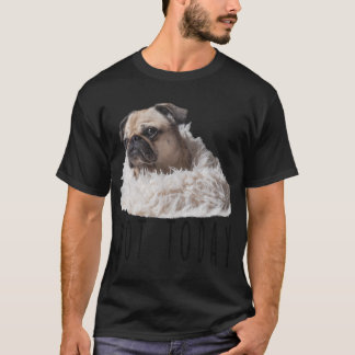 ? Stay Home Winter Style – Chilling Pug & Sleep T-Shirt